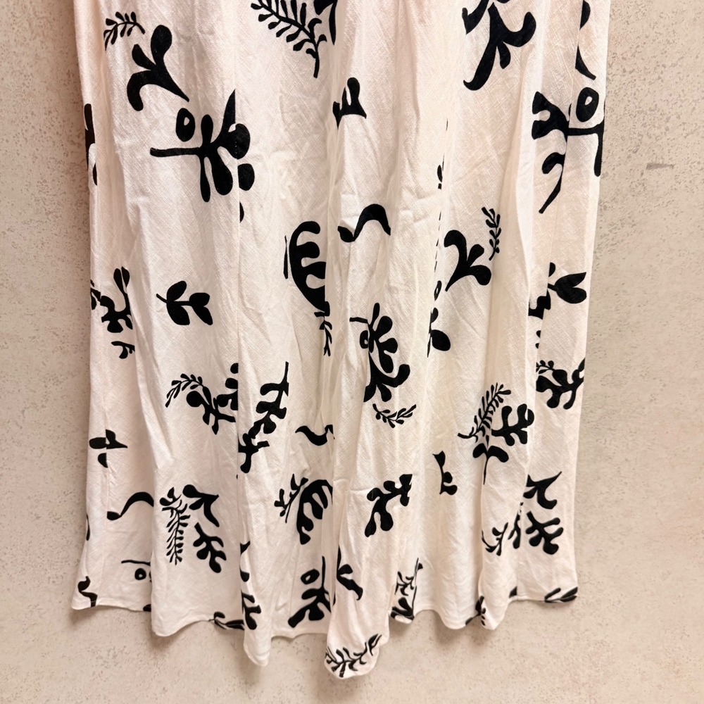 Paper Heart M White Black Floral Strappy Sleeveless Maxi Rayon Linen Sundress - Picture 7 of 11